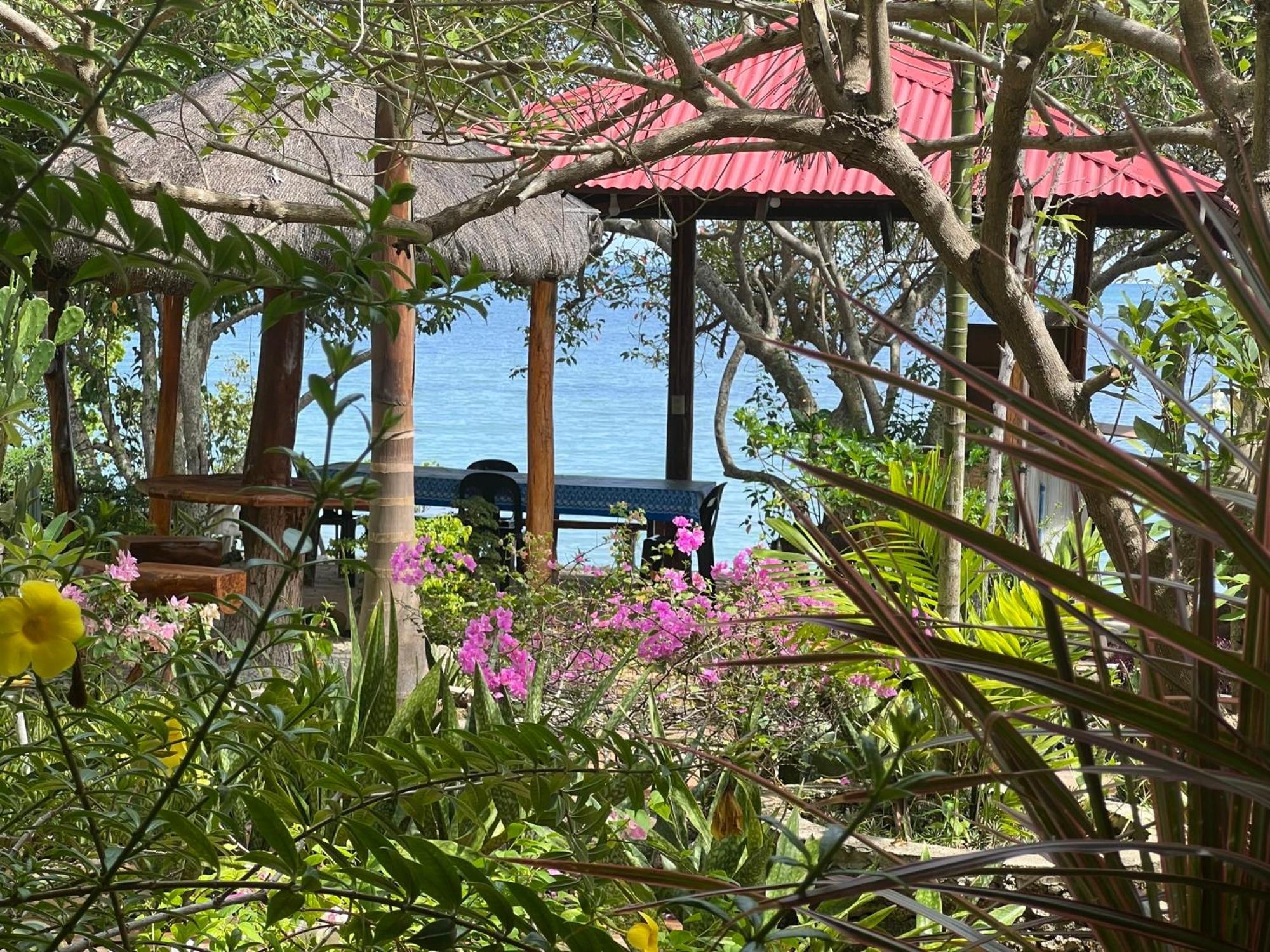 Adayo Cove Resort Сикиджор Екстериор снимка